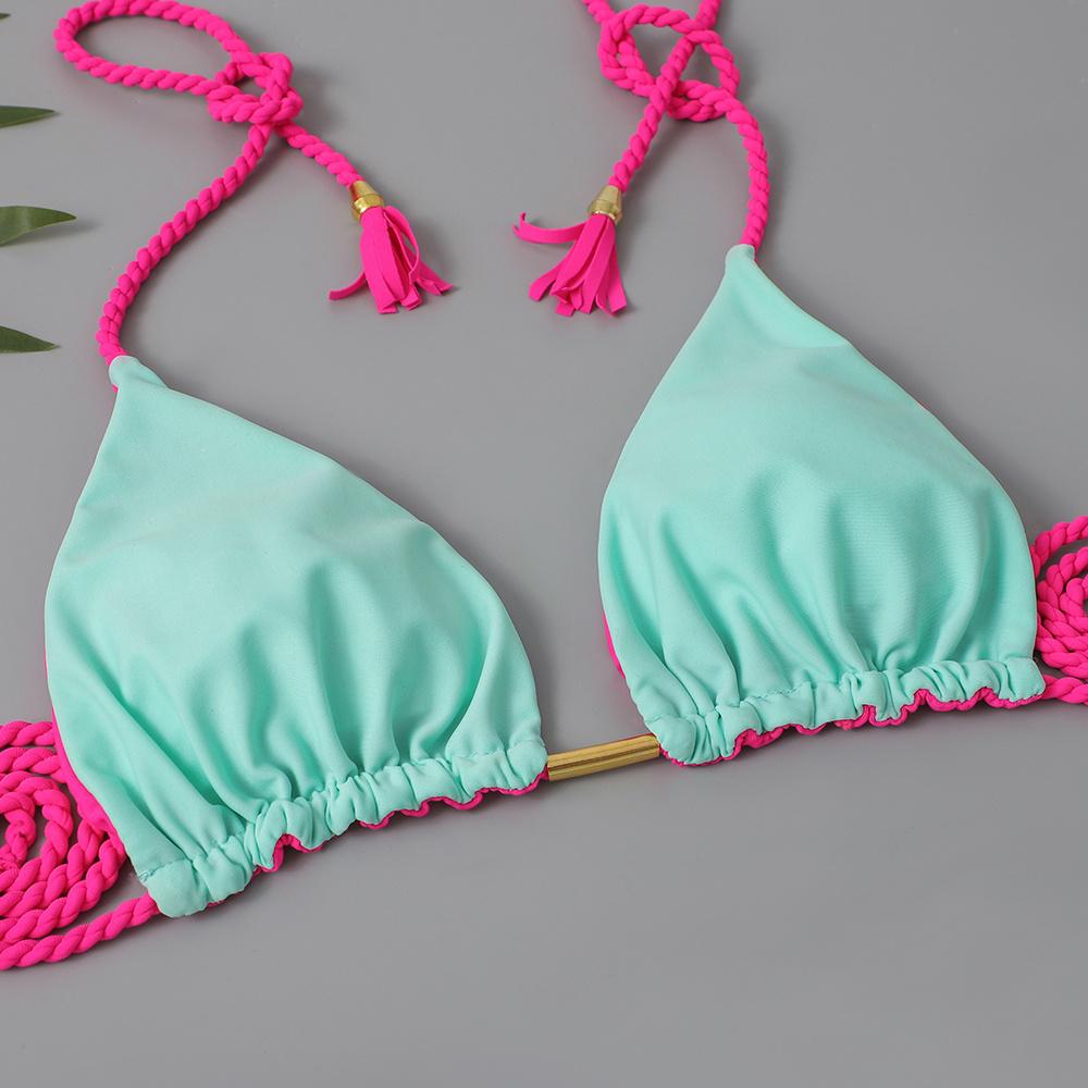 Bikiny s trojúhelníkovým výstřihem do V, zavazováním na zádech a zavazováním na boku, odhalené záda, vysoký výstřih, dvoudílné plavky, dámské plavky