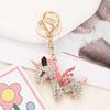 Bling Strass Fliegendes Pferd Schlüsselanhänger Auto Schlüsselring Halter Dekor Zubehör Rucksack Handtasche Tasche Anhänger Geschenke für Frauen Freunde Mutter Freundin