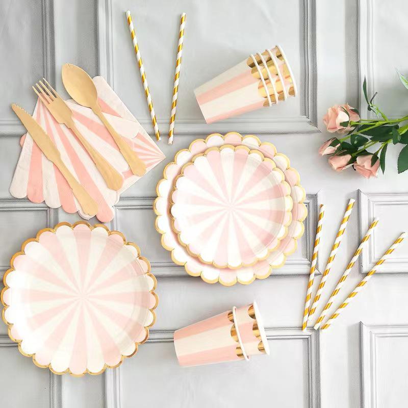 Holiday Lace Disposable Tableware Set: Cups, Cutlery, Plates - Perfect for Parties & Picnics