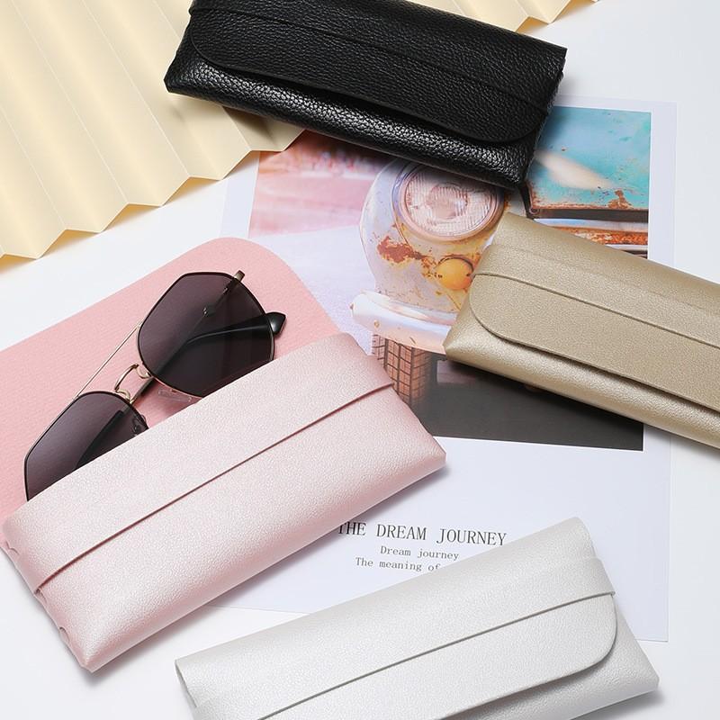 Versatile rivet-accented sunglasses featuring a vintage metal design—stylish, casual, and sun-protective eyewear for the outdoors.