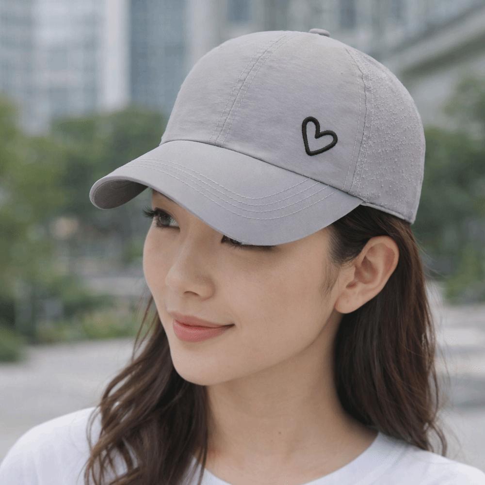Love Heart Sunshade Sun Hat Adjustable Snapback Hat Fashion Ponytail Baseball Cap Camping