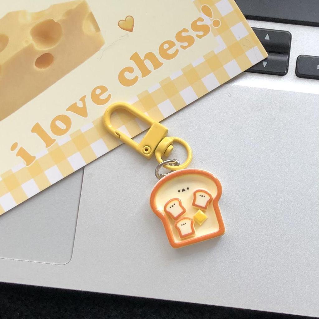 913 Cute Breakfast Plate Keychain - Fun Food Toy Pendant & Girlish Backpack Accessory for Couples & Friends