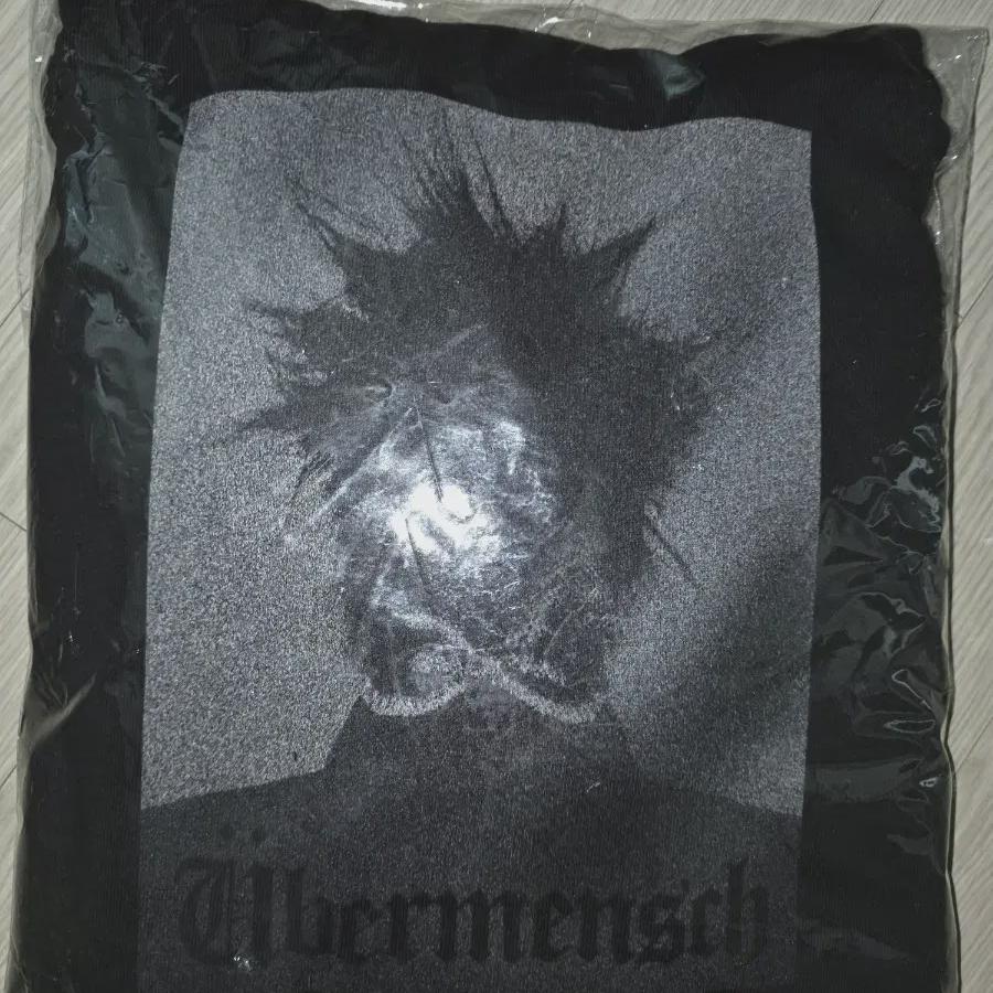 

Gd Wivermensch Concert Md Hoodie Black One Size Fit All