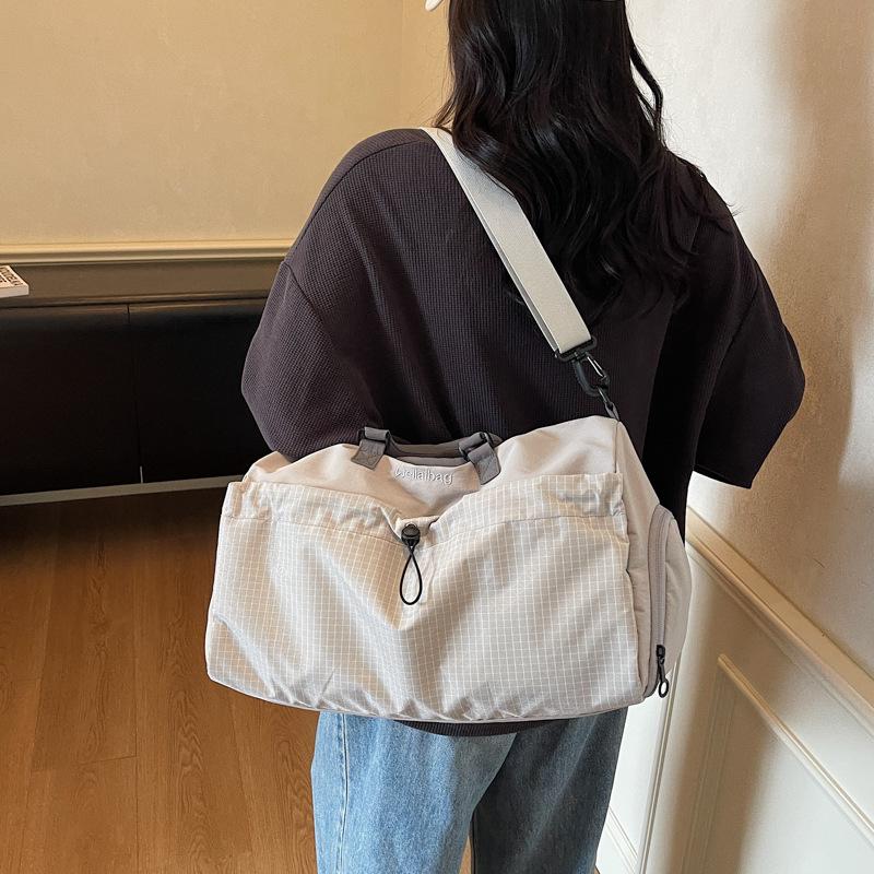 Travel Bag, Large Capacity, Short Distance Luggage Bag, Fashionable Sports, Fitness, Yoga Bag, Women's and Men's Swimming Bag, Multifunctional
