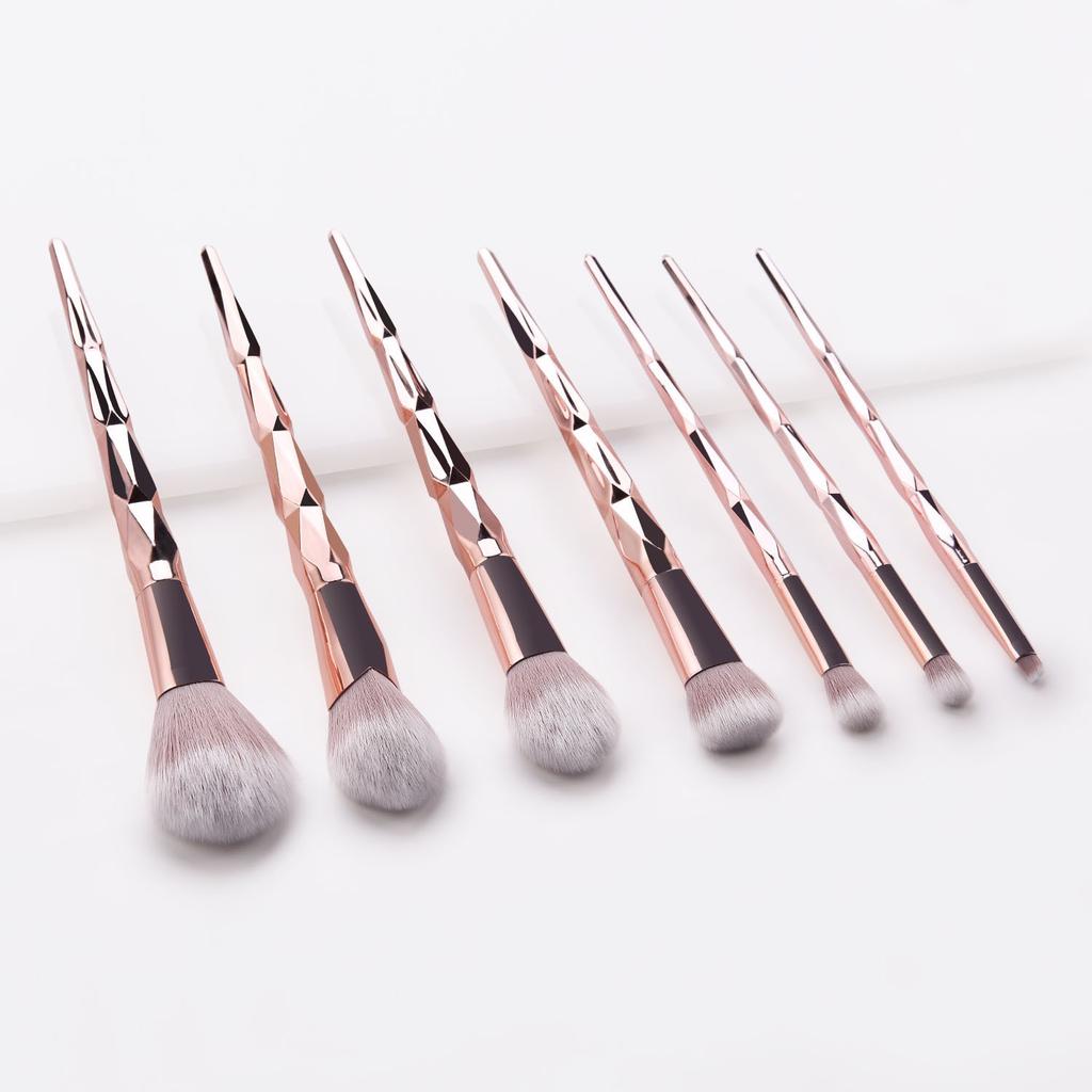 7pcs Makeup Brushes Set Spiral Rose Gold Handle Cosmetic Foundation Blusher Powder
