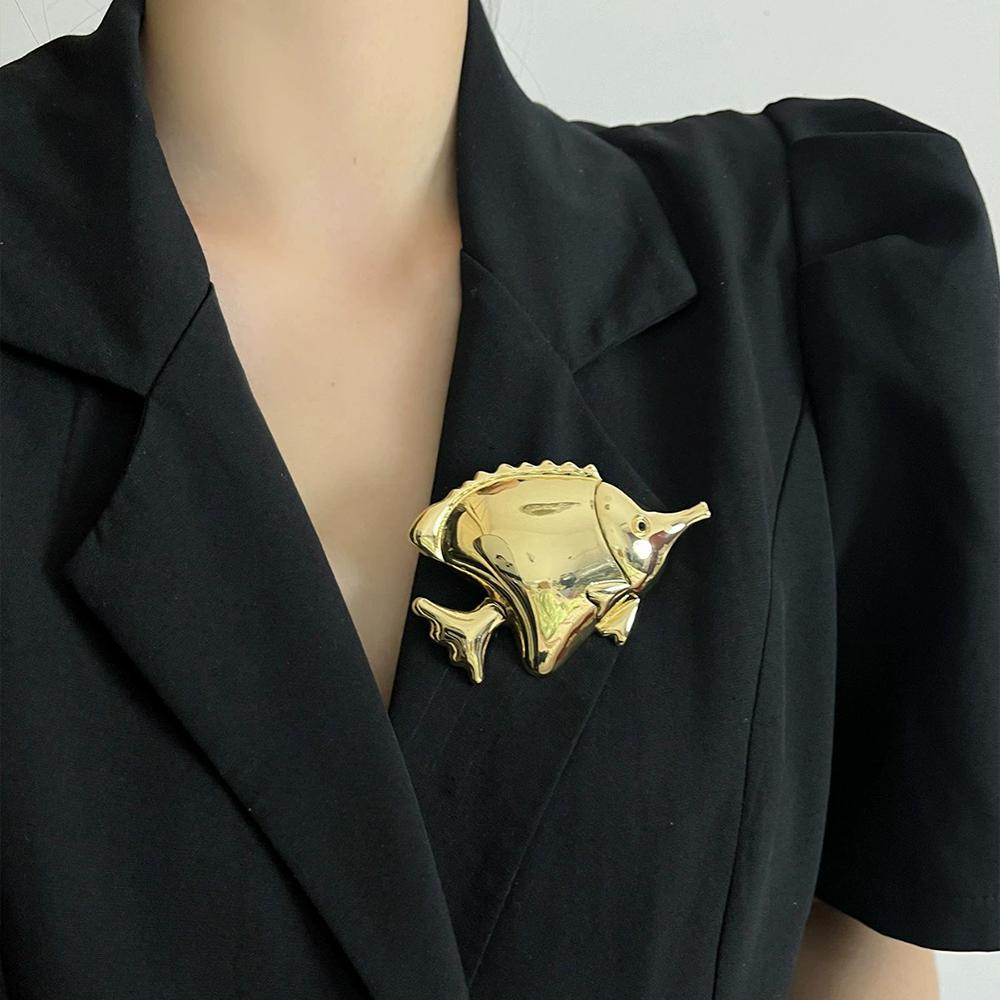 Fashionable Fish Brooch Women s Personalized Suit Coat Brooch New Men s And Women s Jewelry Accessories - Gifts For Friends