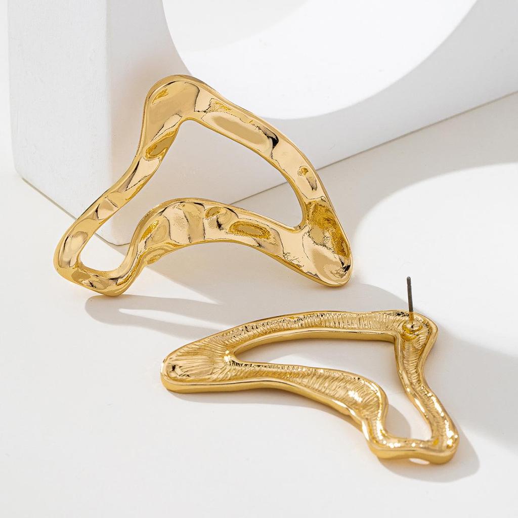 2026 European Style Geometric Hollow Metal Earrings for Women - Irregular, Exaggerated Design