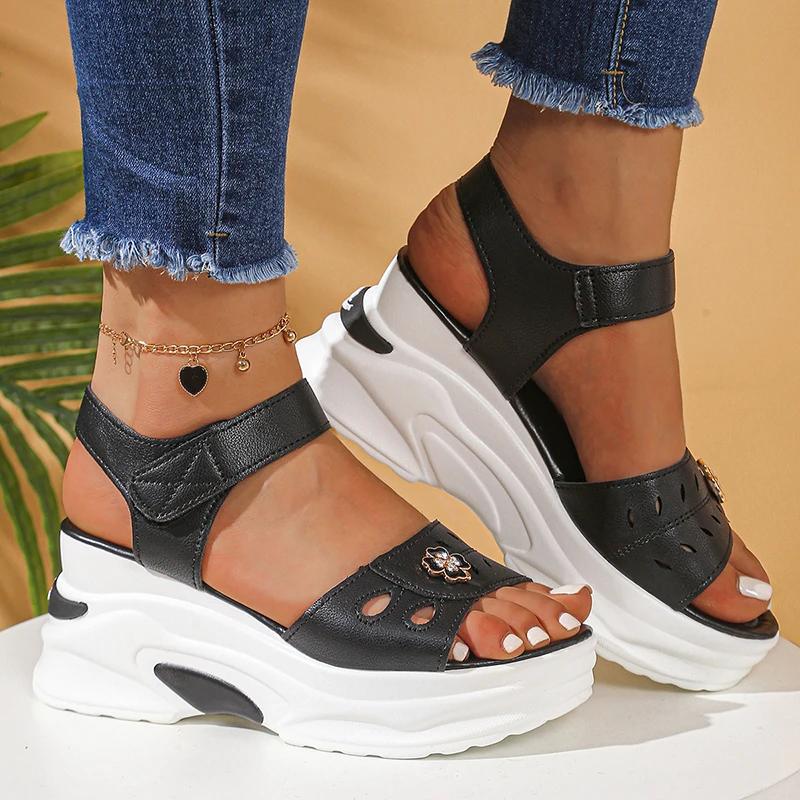 Fashion Comfortable Wedge Heels Ankle Strap Sandals Women Hollow Out Chunky Platform Sandals 2025 Summer Thick Bottom Sandalias De Mujer
