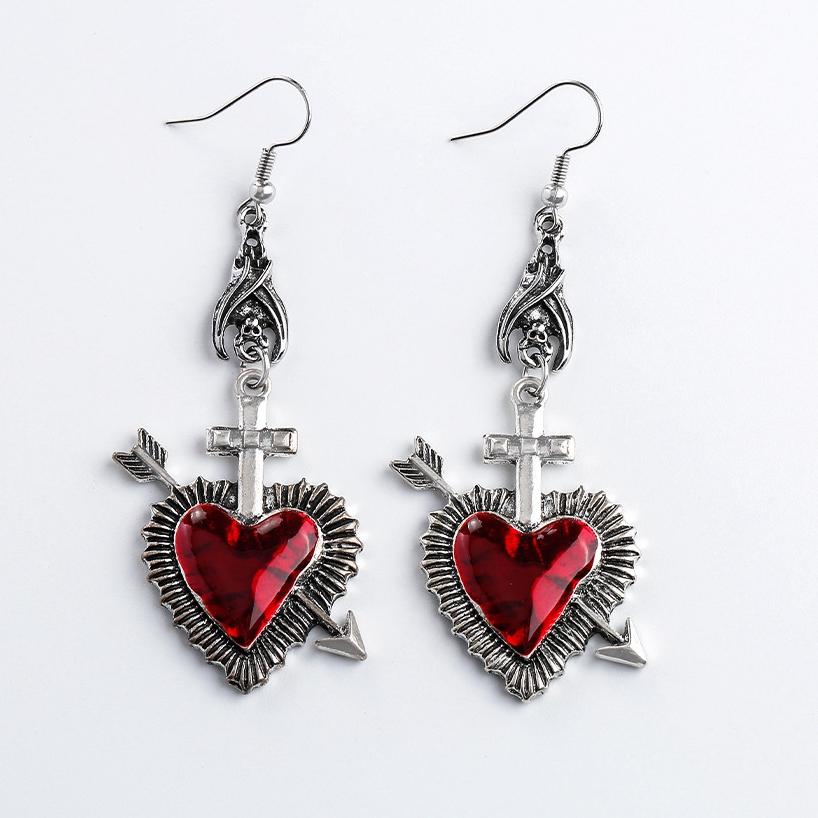 New Dark Vintage Gothic Collection Earrings Sacred Heart Goth Halloween Earrings for Women Red Oil Drop Gothic Punk Accessories