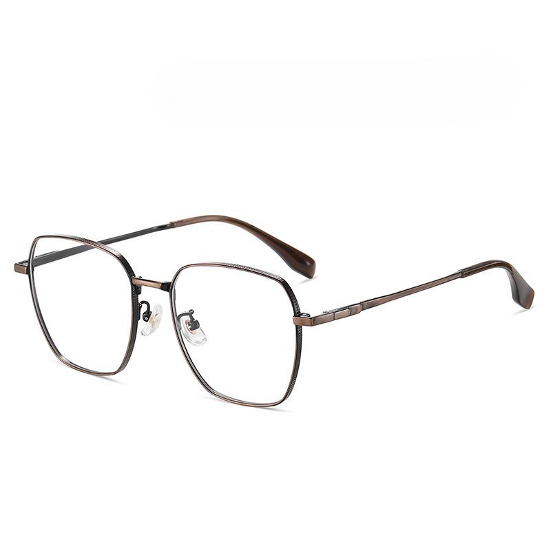 

Мужские повседневные титановые плоские очки в полной оправе для темперамента могут быть оснащены гибкими легкими очками для близорукости.