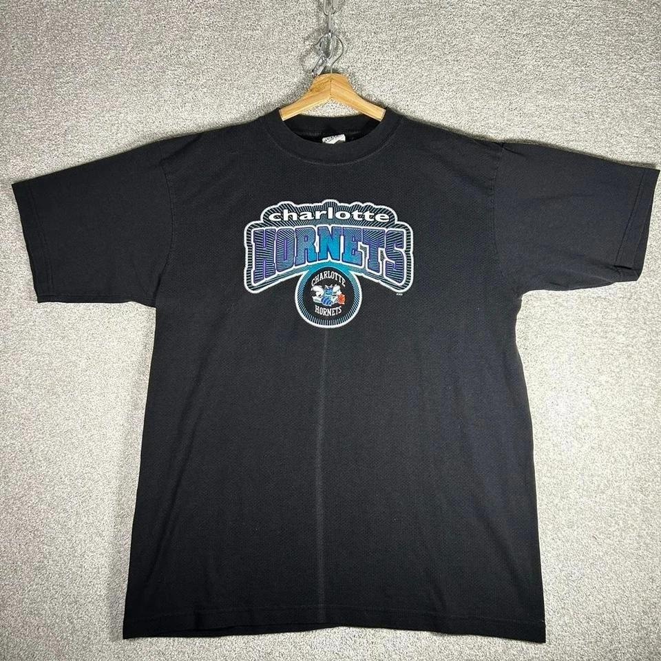 

Vintage 90s Charlotte hornets mesh style graphic black tee shirt tshirt 2XL