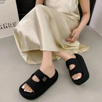 Sapatos de mulher – Sandálias