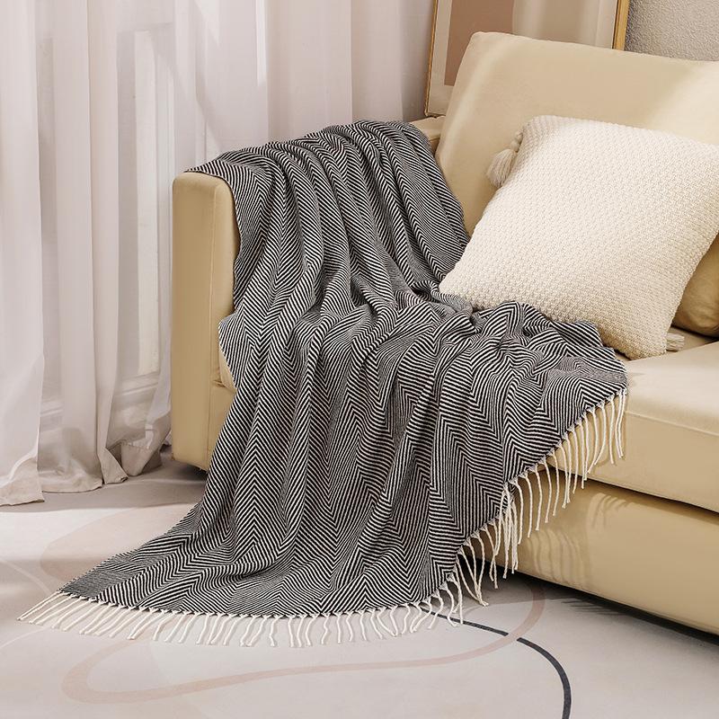 Coperta Multiuso Divano Estiva Fresca Coperta per Condizionatore Morbida Coperta Tessuta per Divano Asciugamano per Fondo Letto Sciarpa Coperta per Riposo in Ufficio