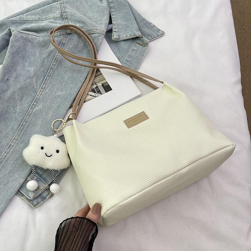 High Value Bag, Women'S Trendy Fashion Texture Shoulder Bag, Popular Foreign Style, Versatile Commuter Bucket Bag