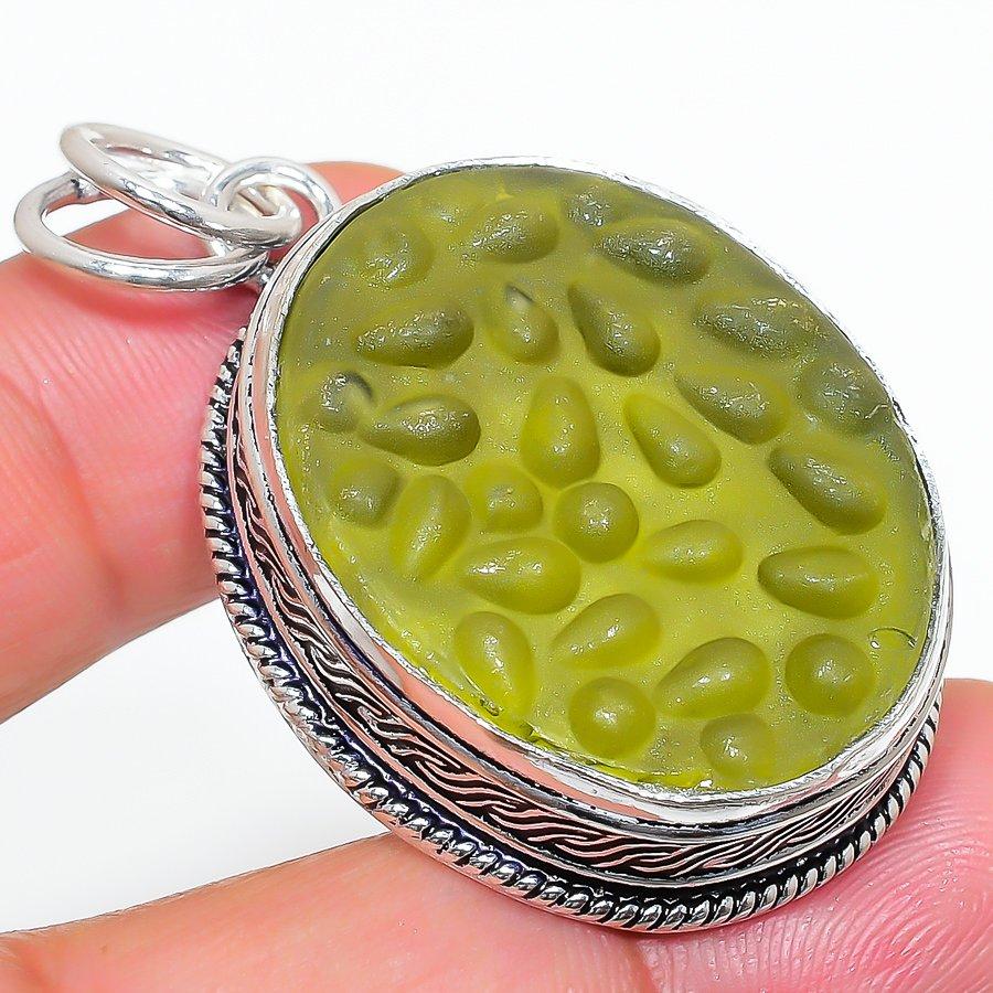 

Натуральный молдавитовый кварц, подарочная подвеска из стерлингового серебра 925 пробы, 1,89 дюйма, Z9W83