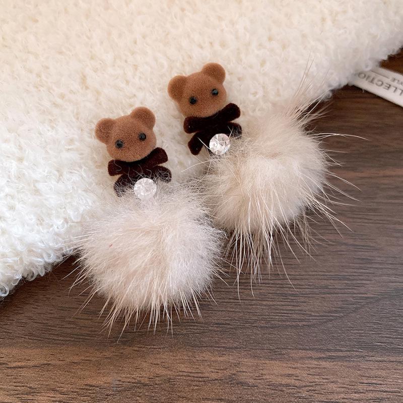 Silver Needle Flocked Round Square Stud Earrings: Elegant and Versatile High-End Jewelry