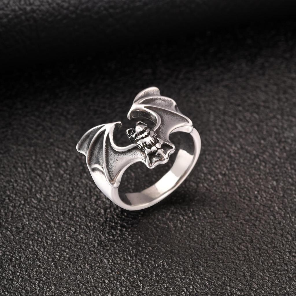 Retro Bat Trendy Men's Ring - European & American Punk Hip Hop Halloween Fashion Jewelry