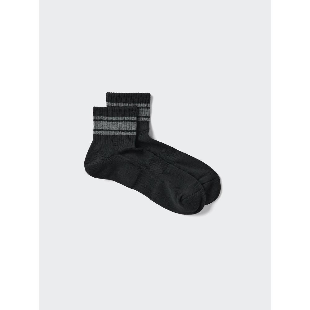 Uniqlo Sports Half Socks  File Line 