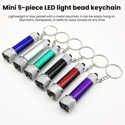 Latarka LED brelok przenośna mini lampka z kółkiem do kluczy lekka latarka podróżna do użytku na zewnątrz i w sytuacjach awaryjnych
