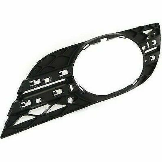 Mercedes-Benz W211 E200 Front Bumper Fog Light Bezel (2118850922, 2118850822)