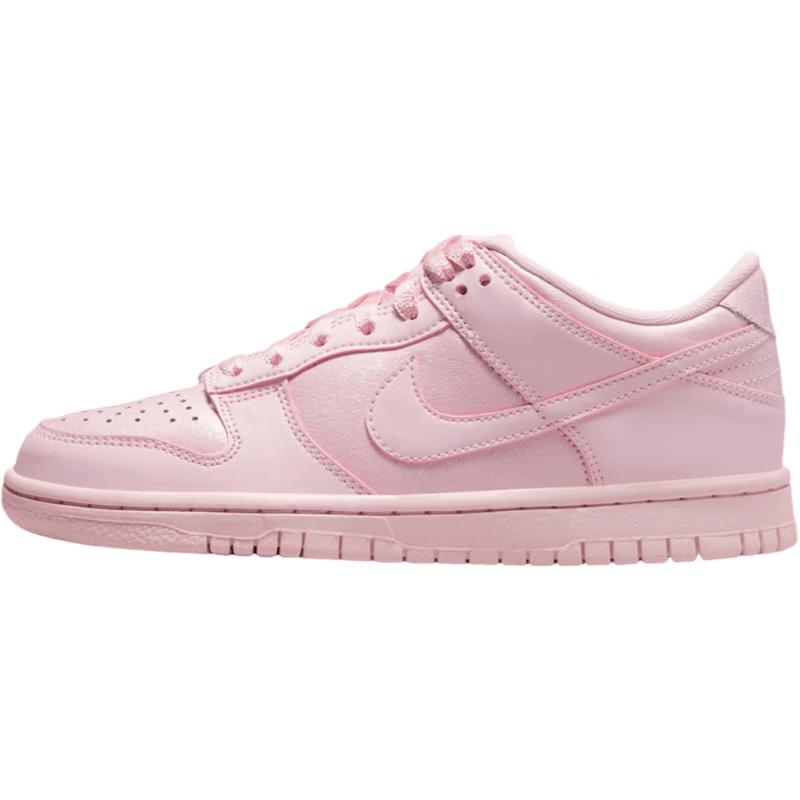 

Nike Women s Dunk Low SE (GS) Casual Shoes 37.5