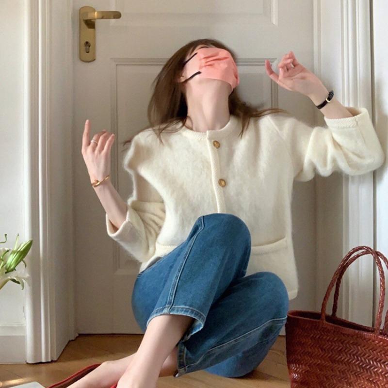 Autumn Vintage Short knitted Cardigan Sweater Women Fashion New Casual Cardigans Jackets Women Elegant Round Neck Slim Fit Winter Cardigan Coats 25309