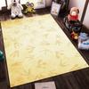Beiger Teppich mit Dinosaurier-Fußabdruckmuster. Rutschfester Teppich geeignet für Wohnzimmer- und Schlafzimmer-Sofas.
