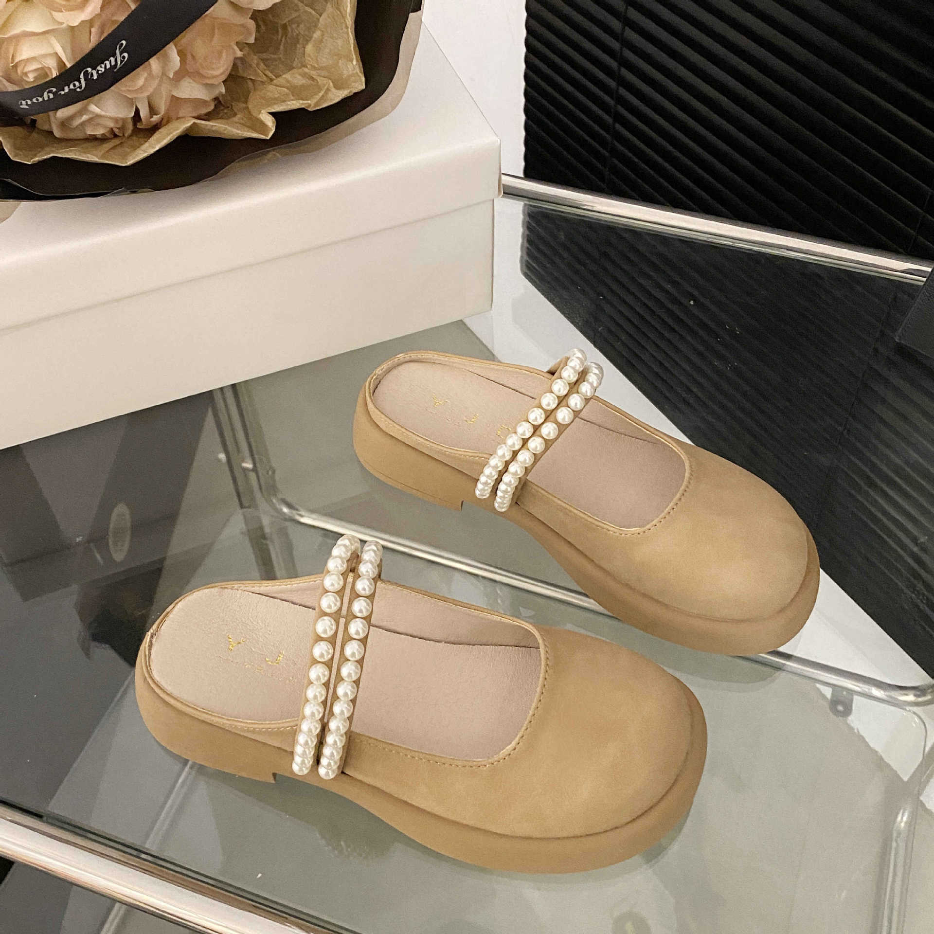 

Банту полушлепанцы, женская летняя обувь, новые мюли на мягкой подошве, ленивые люди с одной педалью, темпераментные одинарные туфли, плоская подошва, прохладные 40 хаки