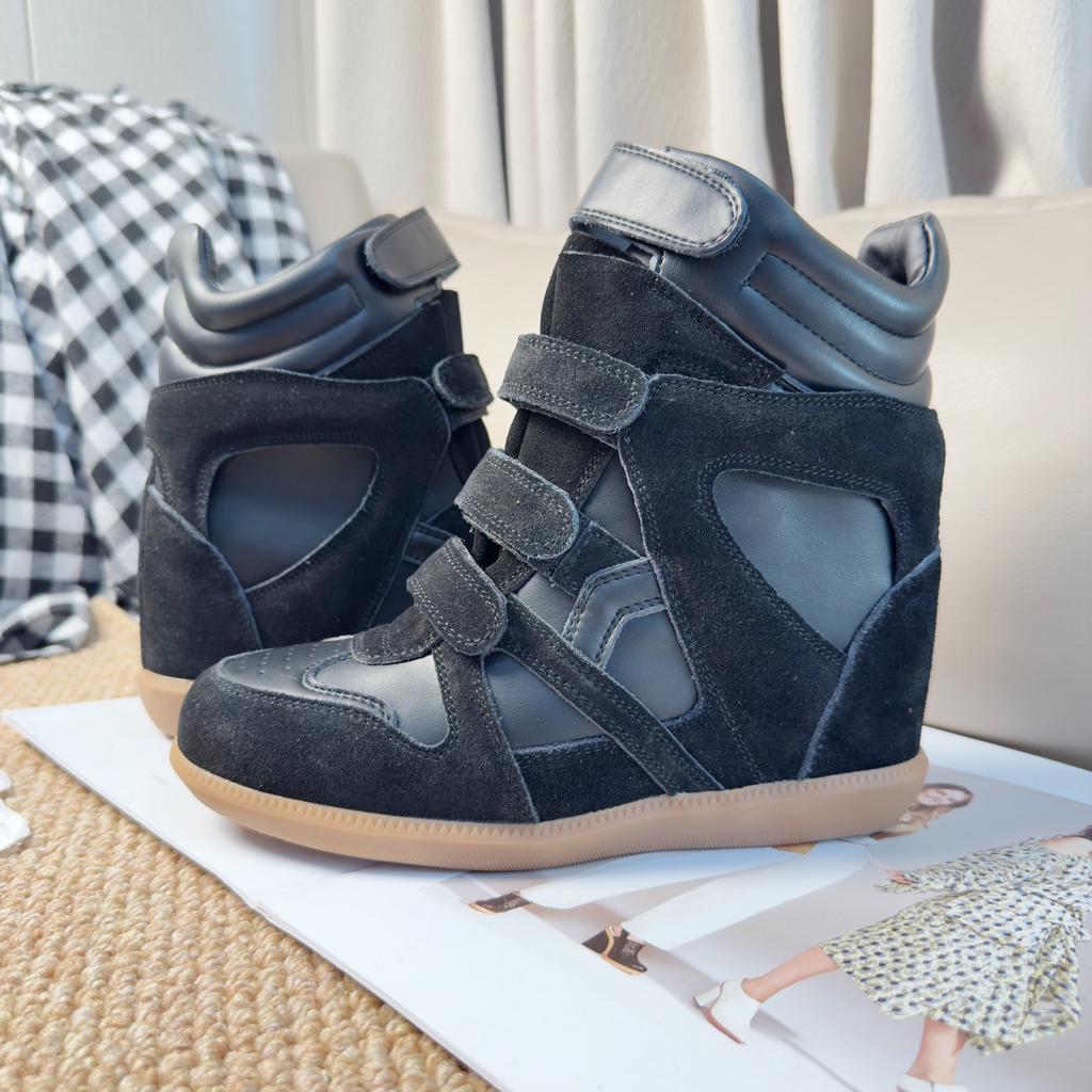 Classic Women's Sports Sneakers Outdoor Casual Hiking Boots Female Heightening Ankle Boot High Top Design Trainers Walking Shoes