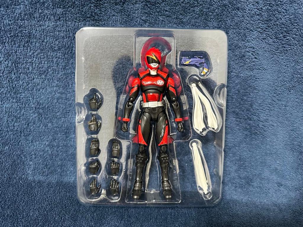 [USED] Unofficial Sentai Akibaranger S.H.Figuarts Akiba Red with first-run bonus