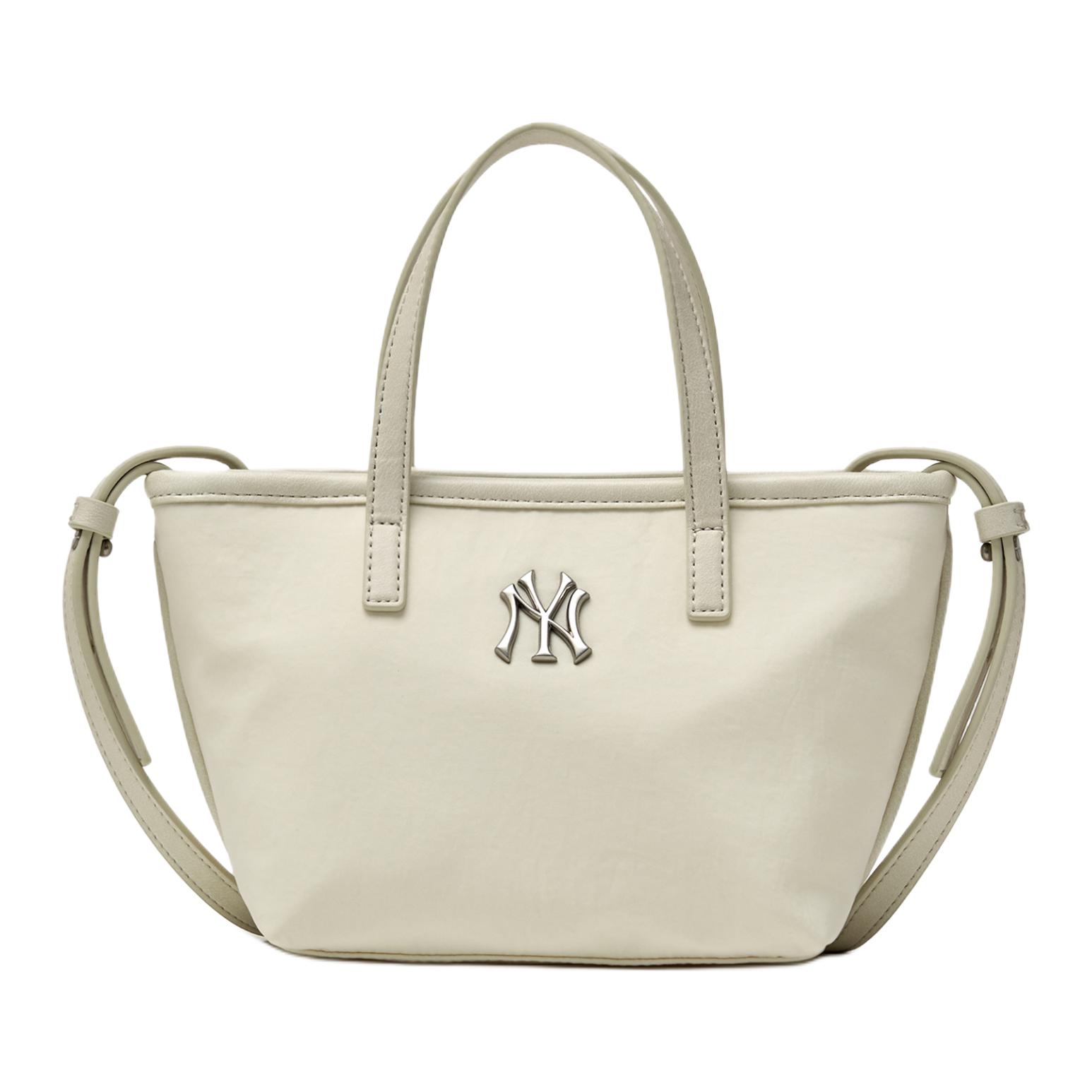 MLB New York Yankees Logo Nylon Tote Bag Women tote bags Ivory 3ACRVN16N-50IVS Basic Set (Bag)
