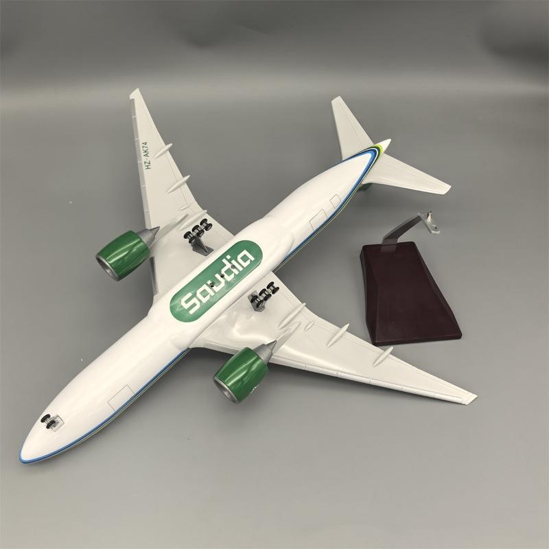 B777 Aircraft Model 47cm Airplane 777 Saudi Cargo Airways Airlines Model W Wheels Plane Collection Display Decoration Airplane
