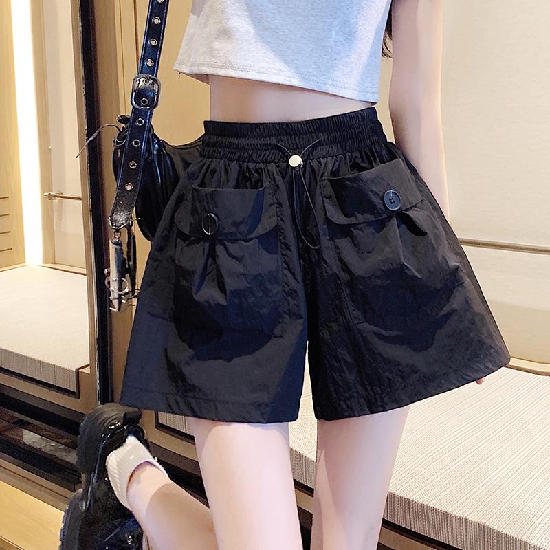

Дизайнерские женские шорты-карго на шнурке, корейские свободные летние шорты с двойными карманами и высокой талией, черные шорты, повседневные хлопковые шорты S чёрный