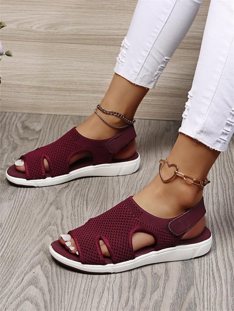 22 summer new European and American sandals large size breathable elastic fly weaving flat bottom casual