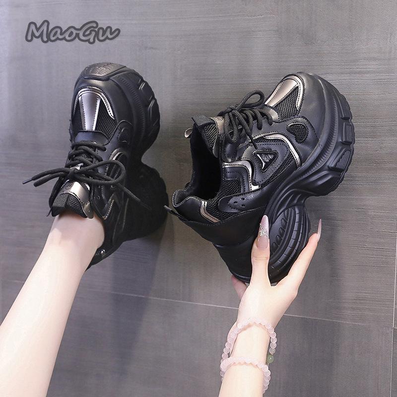 Fashion Breathable Mesh Platform Sneakers for Women Autumn Comfortable Chunky Sneakers Height Increasing Fashion White Casual Shoes