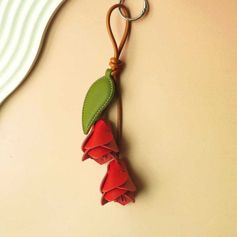 Nouveau Sac Tulipe à la Mode en Cuir PU Décoration Fleur Sac Pendentif Créativité Personnalisée Petit Cadeau Charme de Sac DIY Charme de Sac rouge