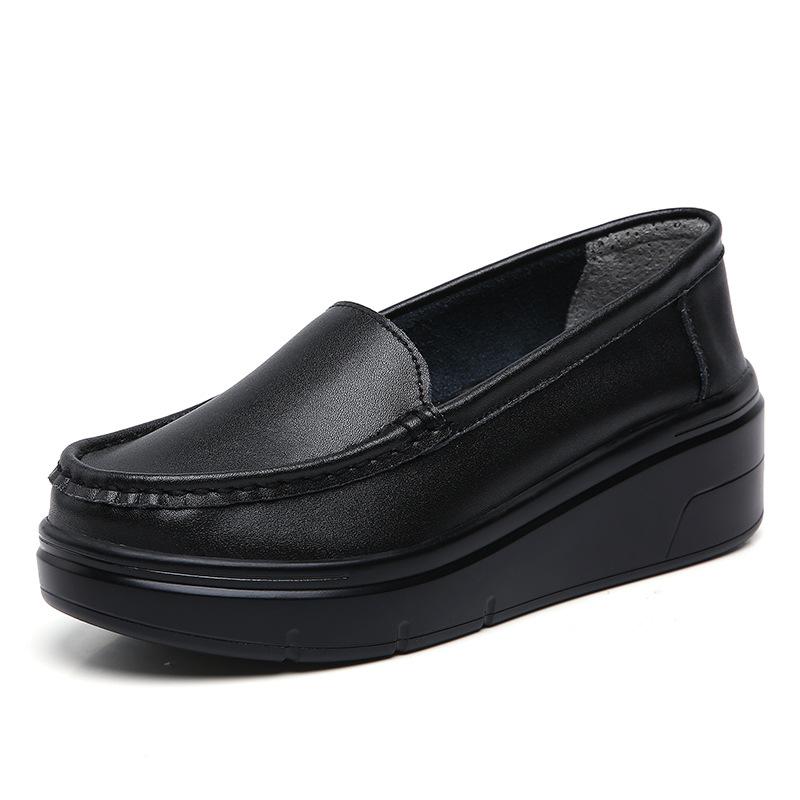 The New Style of Women's Nurse Shoes Are Breathable Soft-soled Casual Anti-slip and Versatile