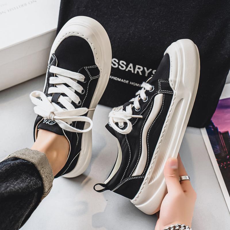 Canvas shoes men's summer breathable niche versatile sports board shoes junior high school students soft sole non-slip black casual shoes