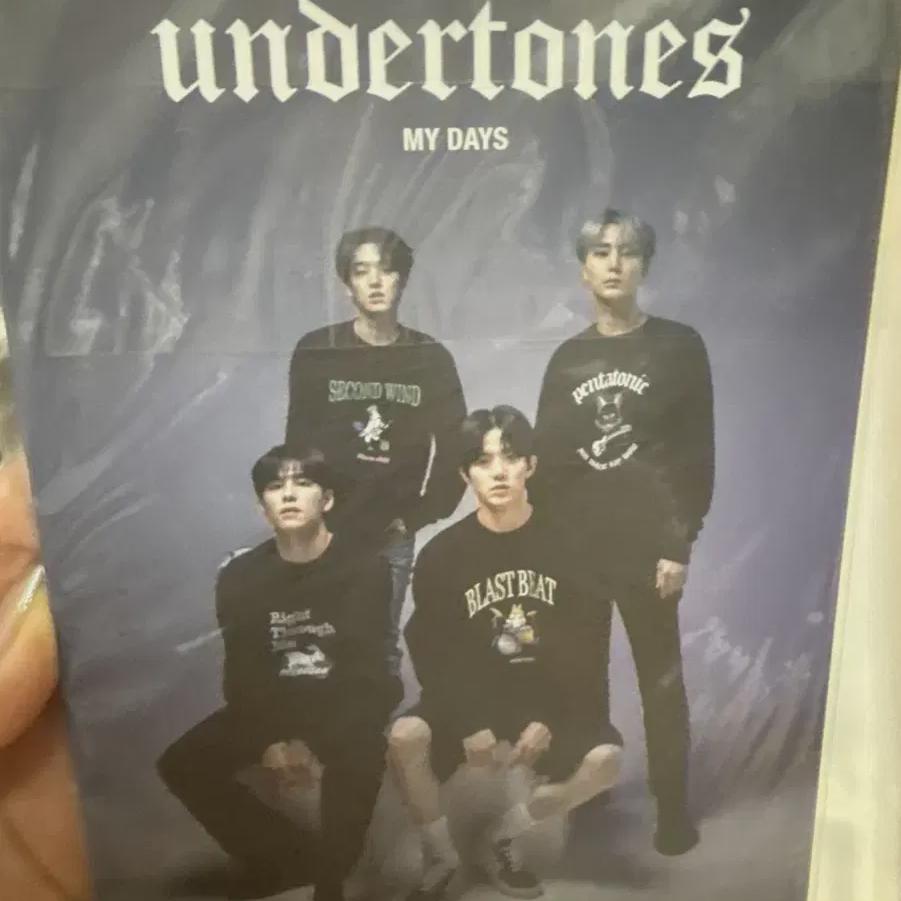 

Day6 Андертоны Фотобук