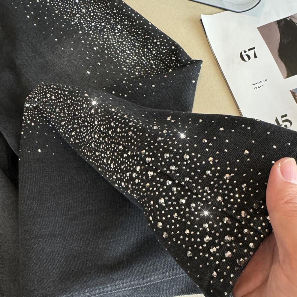 Li Wanjun Korean Style High-Waist Straight Leg Slimming Denim with Large Particle Rhinestones