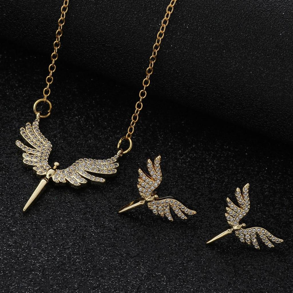 Angel Wings Zircon Bridal Jewelry Set: Necklace & Earrings