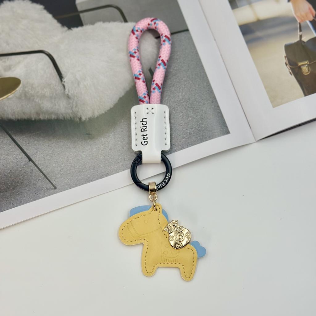 Instant Rich Cowhide Creative Exquisite Simple Couple Gift Cute Bag Pendant Car Keychain