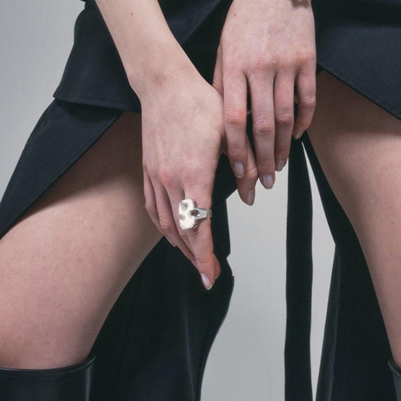 SENTIMENTS NO.306 [SILVER] SQUARE METEOR RING