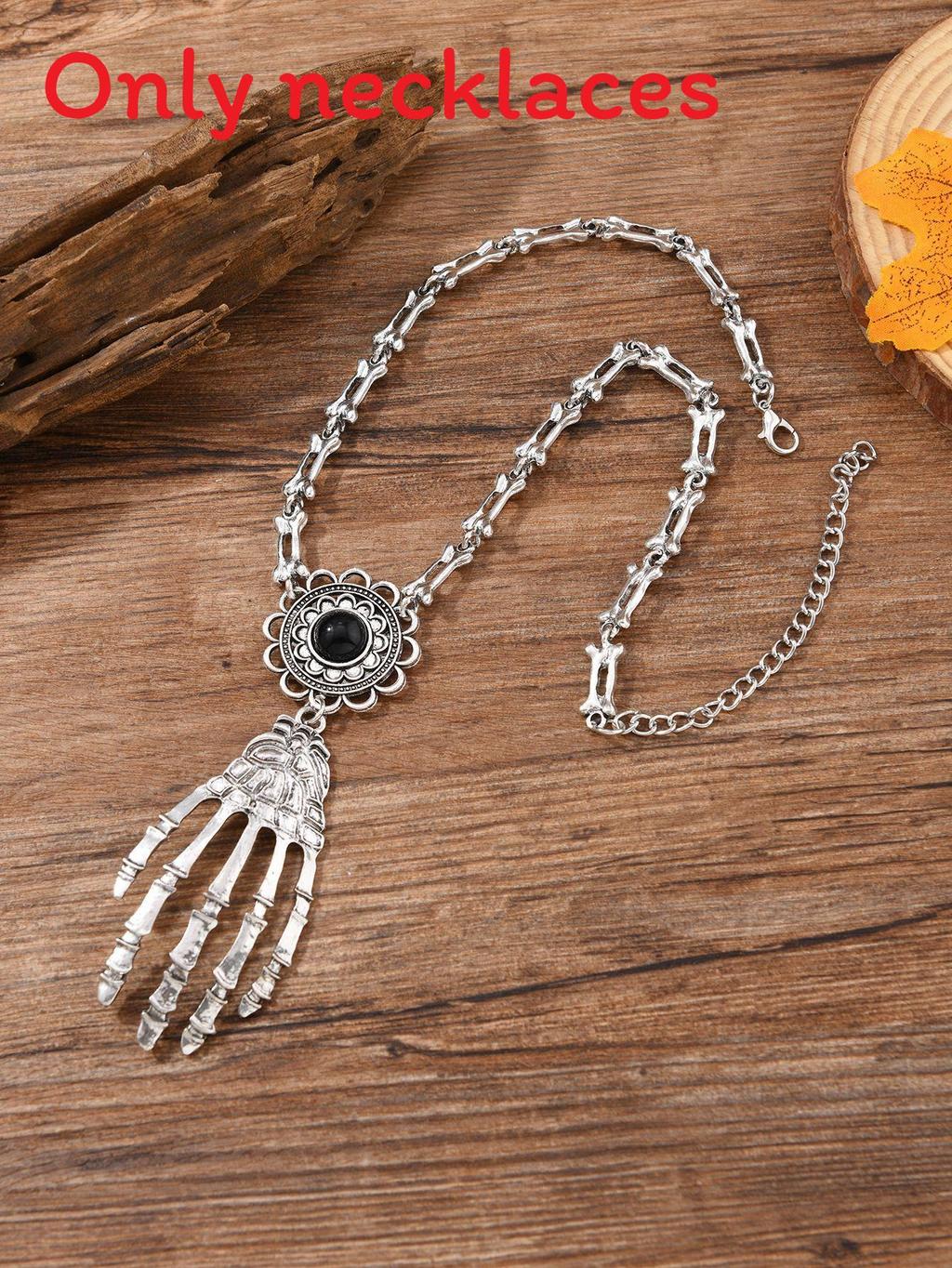 Steampunk Inspired Pendant Necklace With Multilayer Zinc Alloy Chain And Skull Hand Decor For Halloween SilverBlack