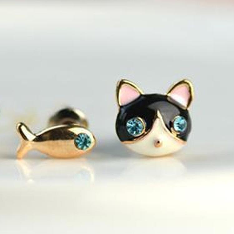 Playful Drip Oil Little Cat & Fish Asymmetrical Rhinestone Earrings