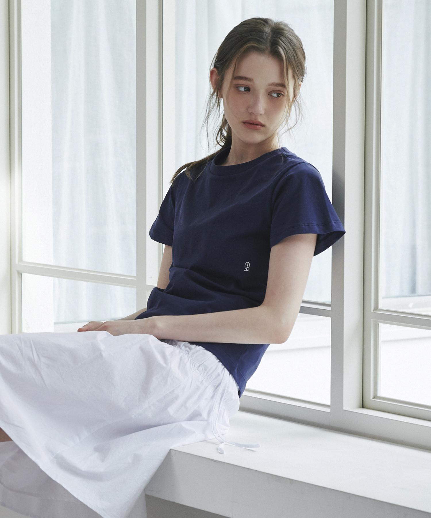 Belloel Crop Sleeve Logo T-Shirt Navy Free