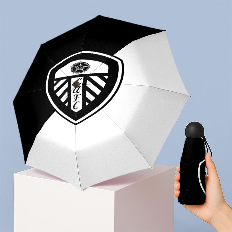 Leeds United Calcio Modello Stampato Mini 5 Pieghe 8 Stecche Compatto Ombrello Antivento Impermeabile Leggero Portatile Pieghevole