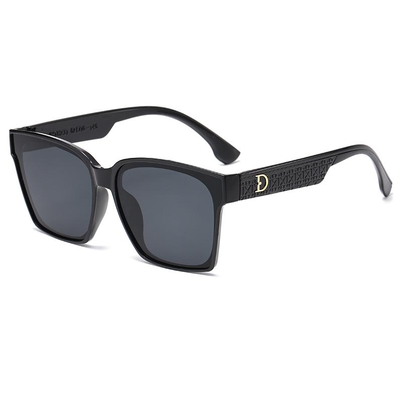 

NEW Brand Sunglasses Women Men Square Rectangular Large Frame Retro UV400 Sun Glasses Fashion Letter Design Eyewear