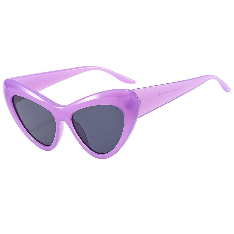 New European and American fashion cat eye frame personalized sunglasses ins trend outdoor street shot Internet celebrity UV protection sunglasses