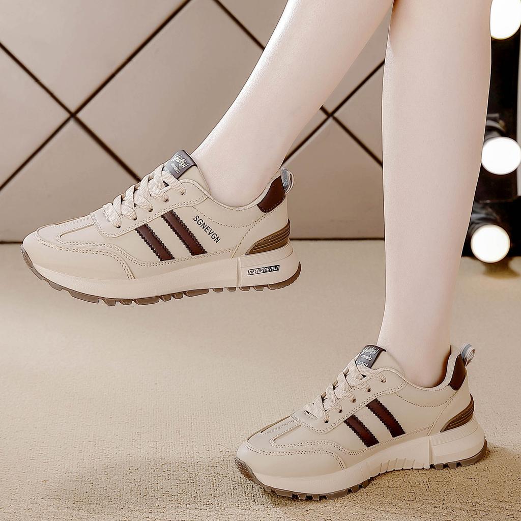 Large Size Broken Size Leather Sneakers Women's Versatile 2025 Spring and Autumn Running Flat Bottom Non-slip Fashion Casual Shoes